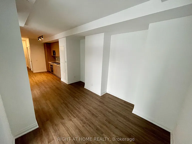 286 Main St #518 — Photo 5