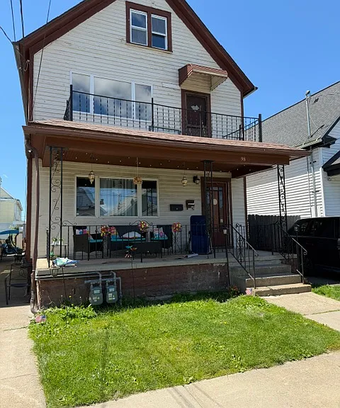98 Gorski St — Photo 11