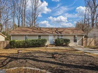 414 Hemlock Dr, Lawrenceville, GA