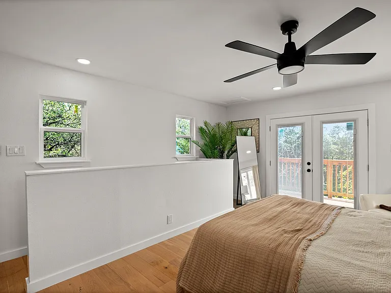 3904 Highland Dr — Photo 32