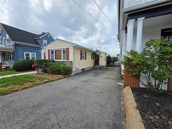 3rd image of 338 Jastram St
