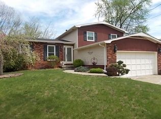 958 Montgomery Ct, Decatur, IL 62526