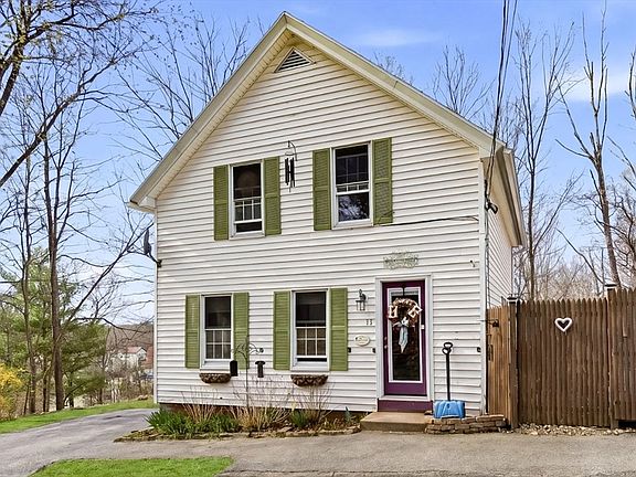 2nd image of 13 Keyes St