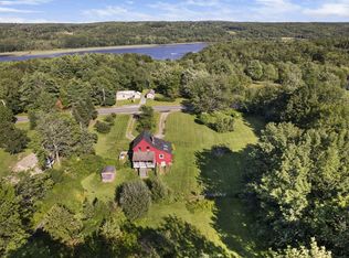 870 River Rd, Richmond, ME 04357