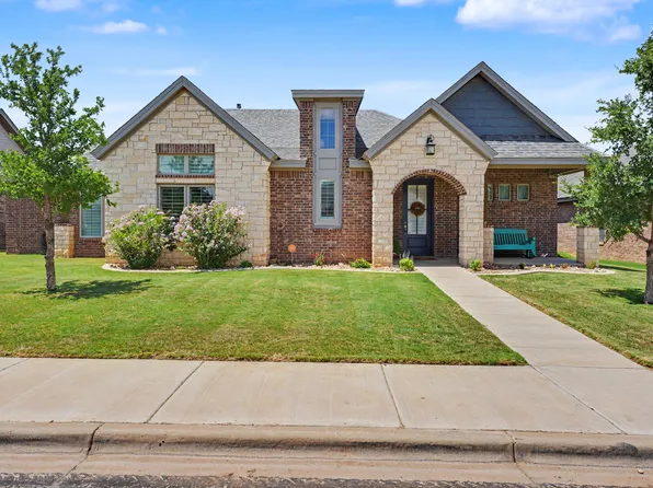 708 N 8th St, Wolfforth, TX 79382