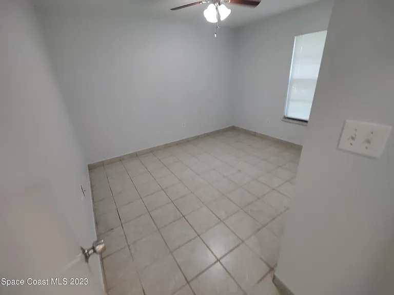 981 Forest St NE — Photo 13