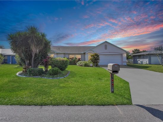 132 SE 27th St, Cape Coral, FL 33904