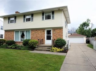 328 Grayton Rd, Tonawanda, NY 14150