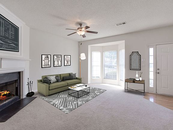 4th image of 2760 Parkway Cv