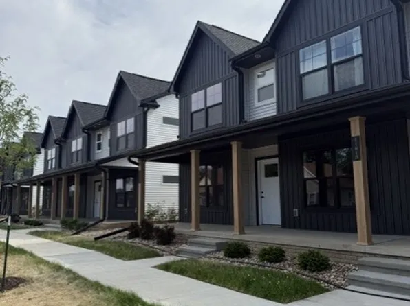 1116 Ellis Townhomes, 1116 6th St NW #B, Cedar Rapids, IA 52405