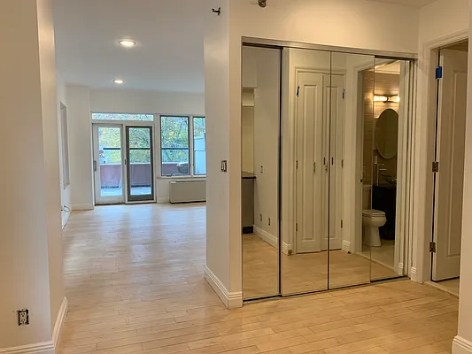 Rented by Owner | media 8