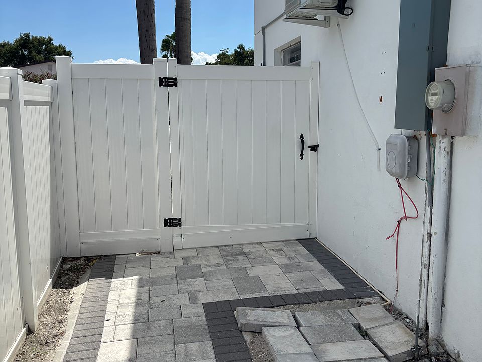 1st image of 7613 Rustic Dr #1