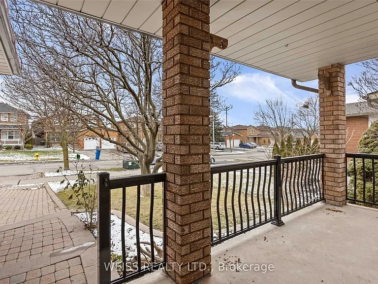 122 Torii St — Photo 18