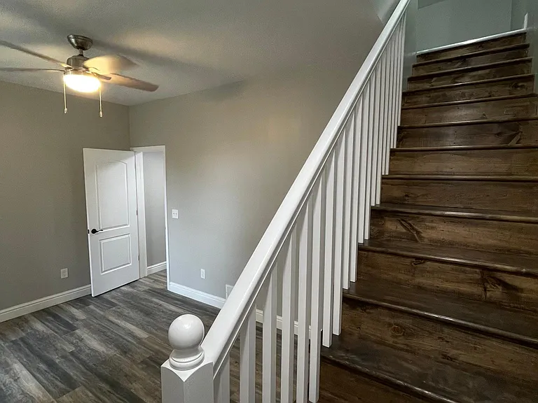 465 Taylor St — Photo 21