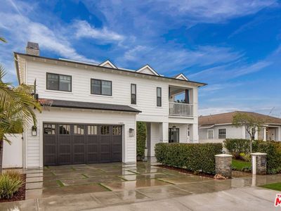 1401 Lynngrove Dr, Manhattan Beach, CA, 90266
