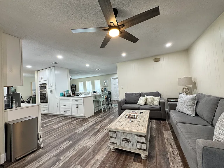 6813 13th Avenue Dr W — Photo 23