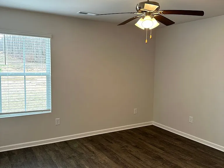 2126 Kilpatrick Ln — Photo 13