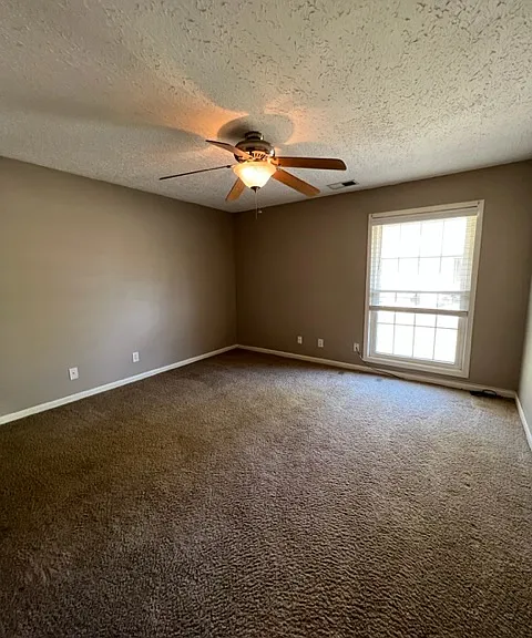86 Azalea Dr — Photo 4