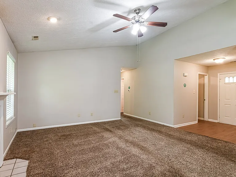6261 Hazelhatch Dr — Photo 7