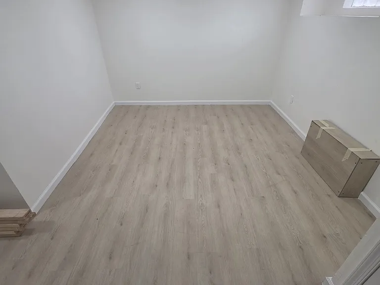 5449 Claridge St — Photo 18