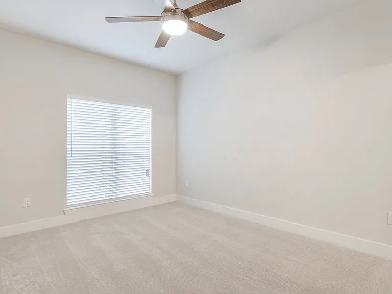 East Vue Ranch Apartments — Photo 64