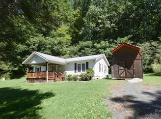 51 Spicewood Ln, Bakersville, NC 28705