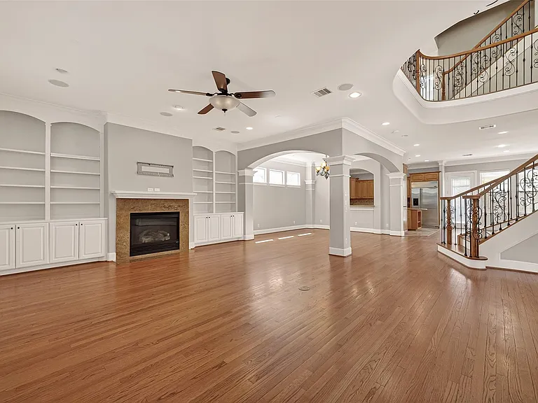 5319 Fayette St — Photo 7