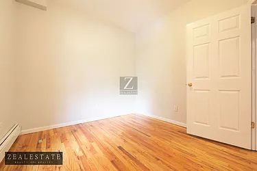 Rented by ZealEstate Group Inc