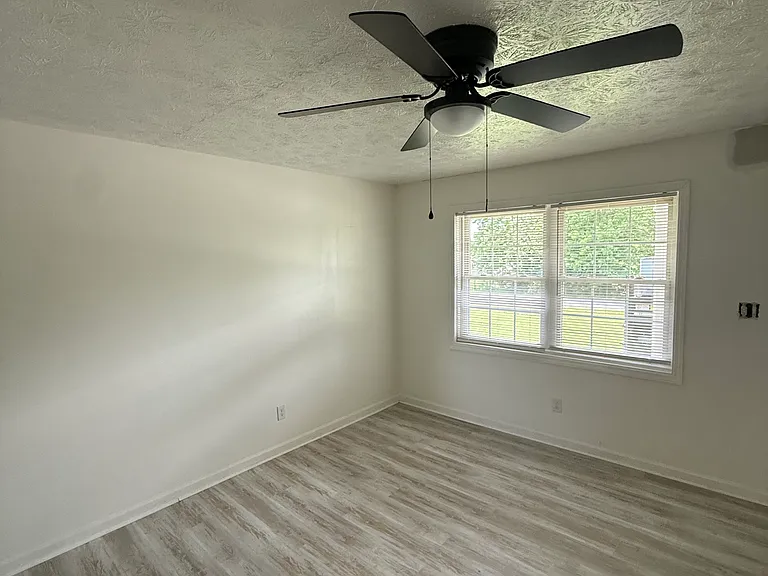 116 Land O Goshen #A — Photo 7