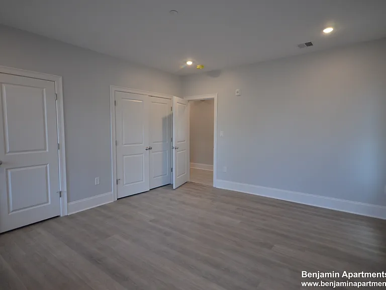 100 Brooks St #1 — Photo 8