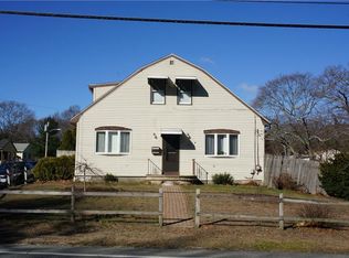 277 Buttonwoods Ave, Warwick, RI 02886