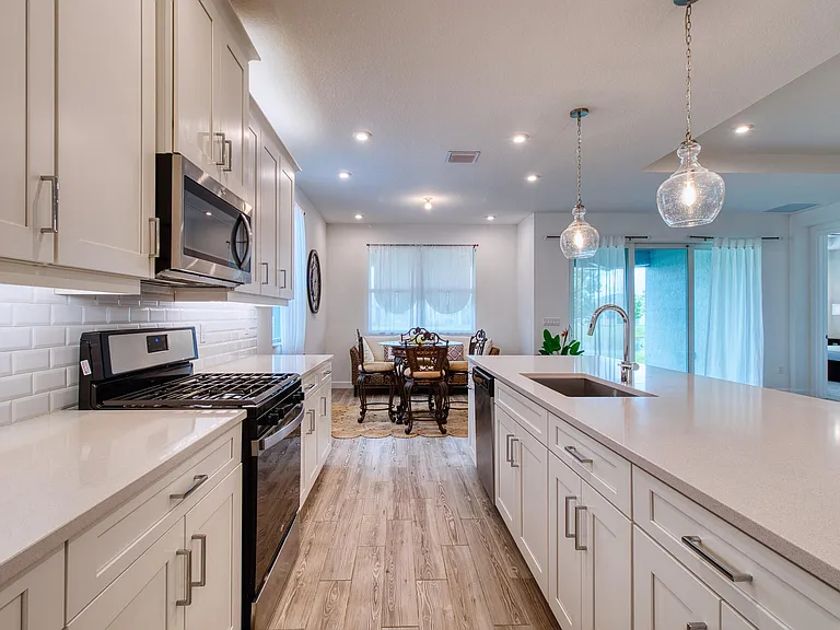 10407 SW Aquila Way — Photo 18