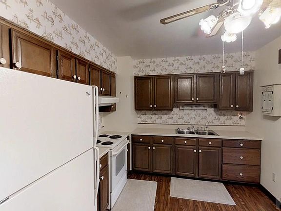 5th image of 412 Culbertson Ln