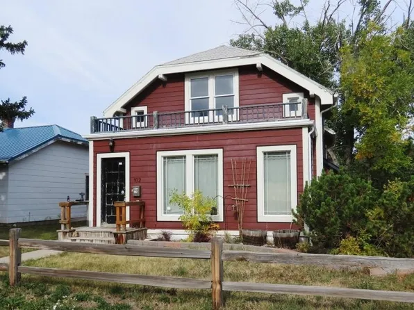 102 2nd Ave SE, Cut Bank, MT 59427