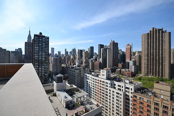 Rented by Bold New York | media 9