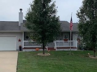 4706 Rock Springs Rd, Saint Joseph, MO 64505