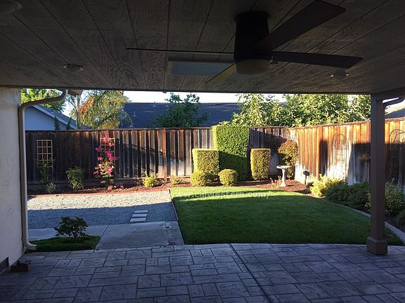 4th image of 1275 Mary Lee Way