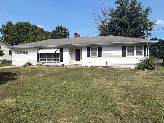 4th image of 1707 S Cottage Grove Pl
