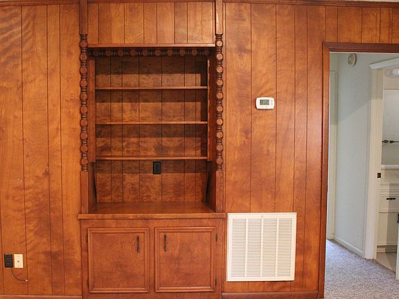 Built-In Bookcase in Family Room