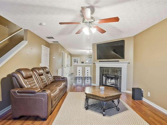 2nd image of 2870 Vining Ridge Ter