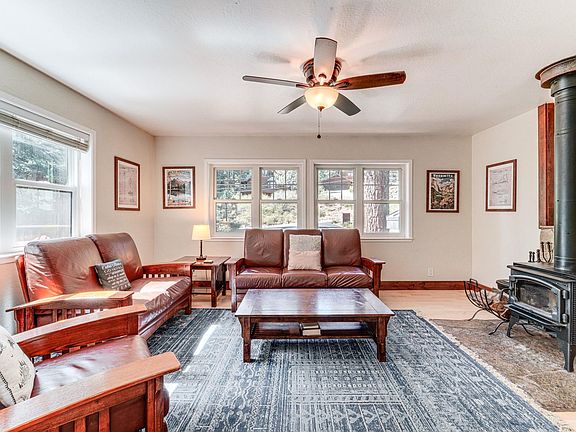 3rd image of 11495 Saint Bernard Dr