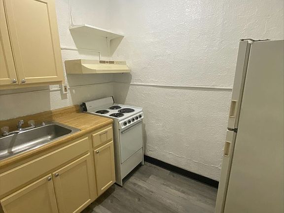 5th image of 9982 S Broadway #10663446