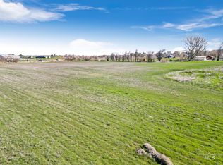 1062 E 2500 S, Hagerman, ID 83332