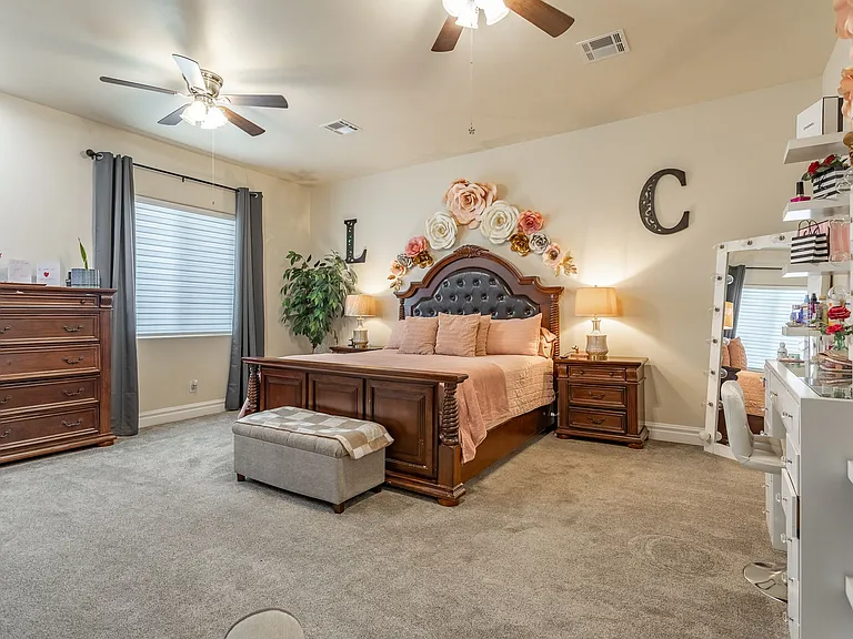 2070 S Araby Rd — Photo 39