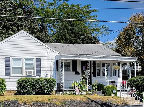 808 Coal St, Lehighton, PA 18235