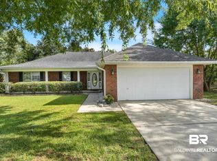 9610 Watkins Dr, Fairhope, AL 36532