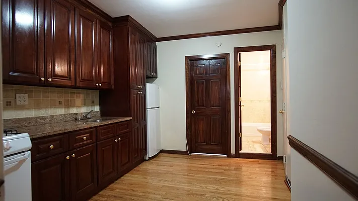 Rented by New York Residence | media 17