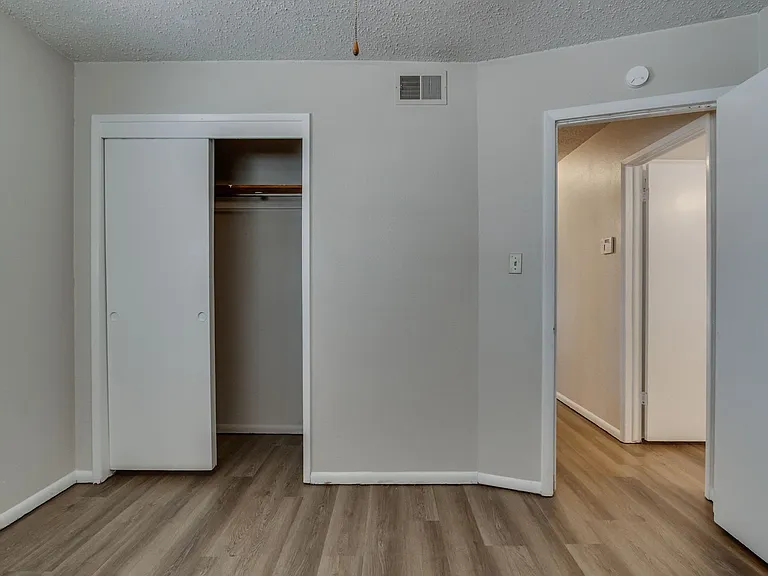 1805 Melody Dr — Photo 25