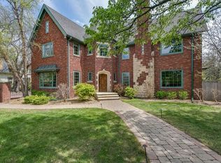 204 N Roosevelt Ave, Wichita, KS 67208