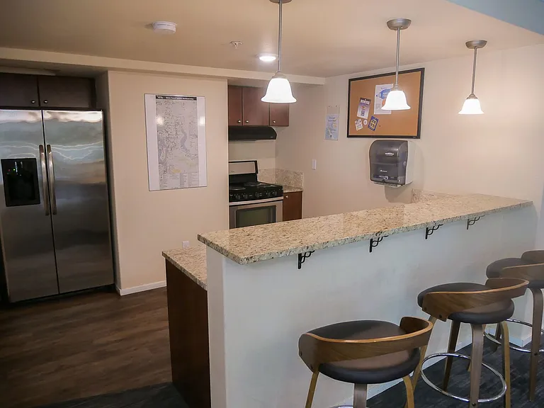 Vision 5 Apartments — Photo 26